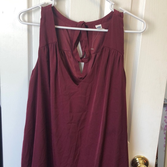 Old navy tie-back maroon sleeveless dress - Picture 1 of 4
